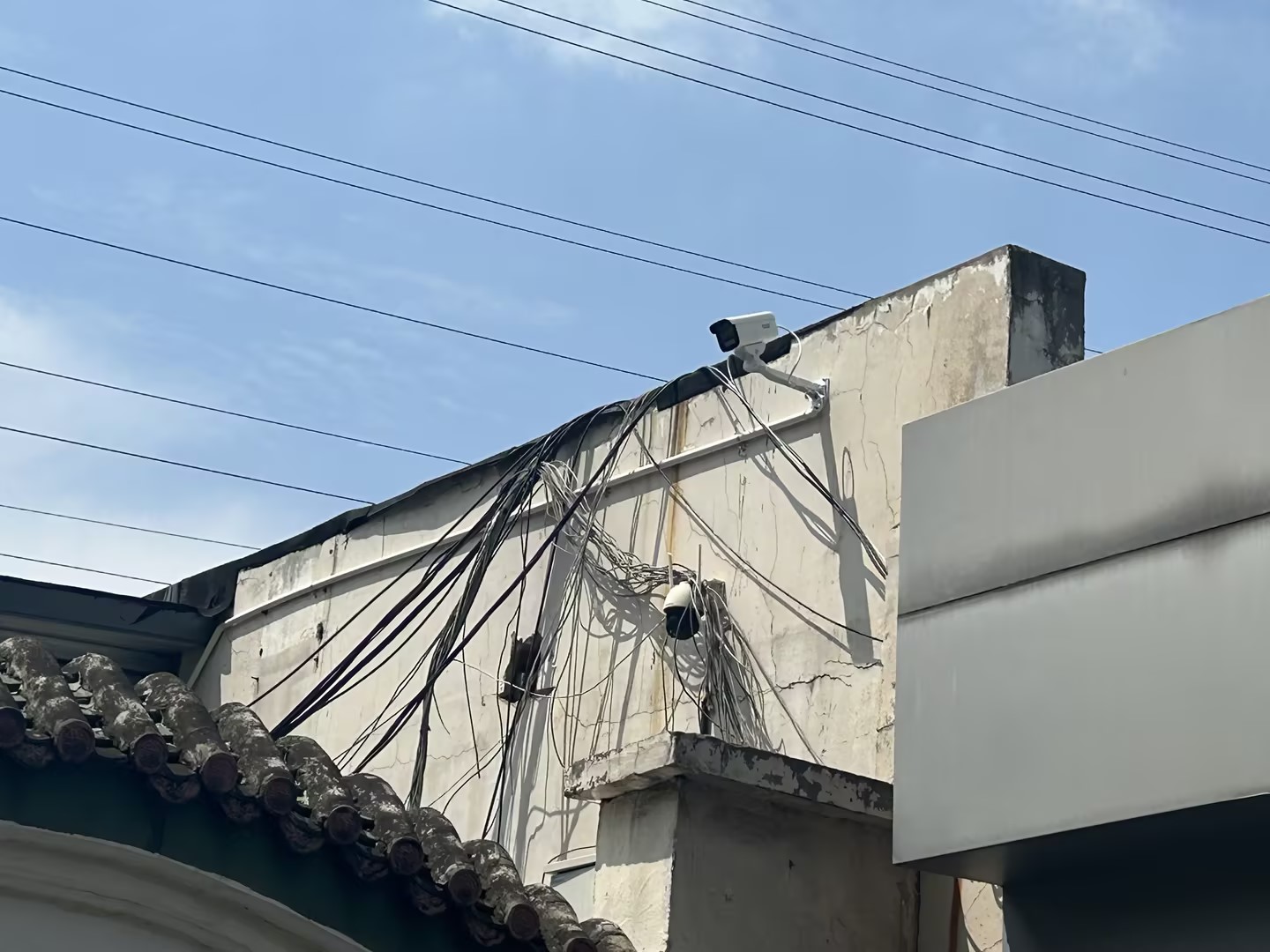 <b>[ 智慧工地监管系统：保安全 促生产 树文明 ]</b>